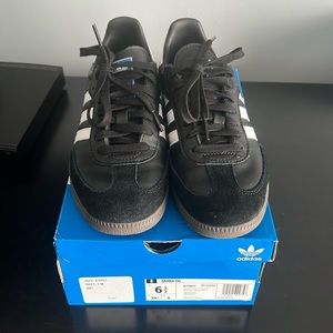 Adidas samba